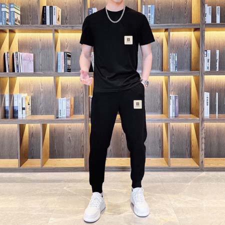 2025年3月30日入荷新作GIVENCHY 夏メンズ 上下...