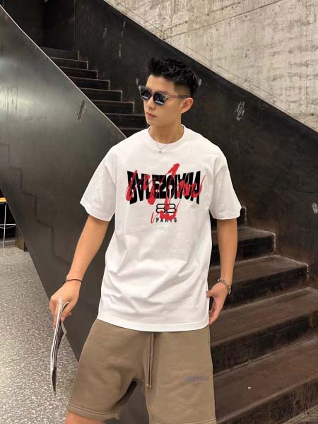 2025年3月30日入荷春夏新作Balenciaga半袖 t...