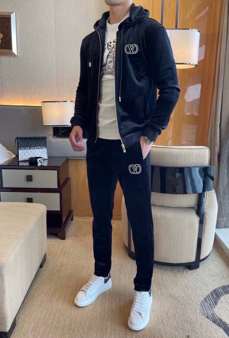 2025年4月2日入荷新作VALENTINO春秋メンズ 上下セットM-5XL/zhan工場