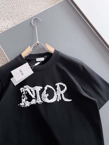 2025年4月3日入荷新作Dior半袖 Tシャツ高級品/LD工場