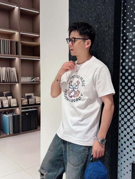 2025年4月3日入荷新作Balenciaga半袖 Tシャツ高級品/LD工場