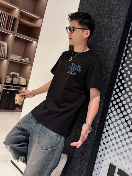 2025年4月3日入荷新作Louis Vuitton半袖 Tシャツ高級品/LD工場