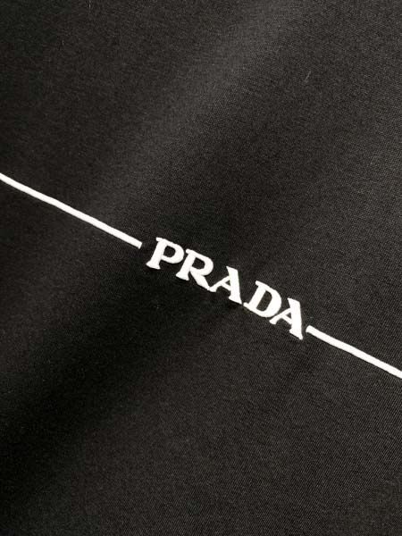 2025年4月3日入荷新作Prada半袖 Tシャツ高級品/LD工場