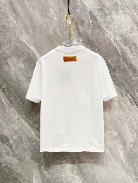 2025年4月3日入荷新作Louis Vuitton半袖 Tシャツ高級品/LD工場