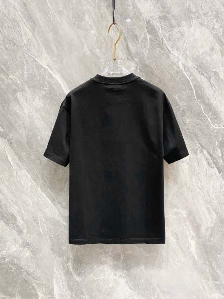 2025年4月3日入荷新作BURBERRY半袖 Tシャツ高級品/LD工場