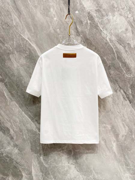 2025年4月3日入荷新作Louis Vuitton半袖 Tシャツ高級品/LD工場