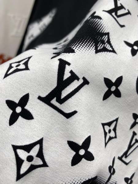 2025年4月3日入荷新作Louis Vuitton半袖 Tシャツ高級品/LD工場