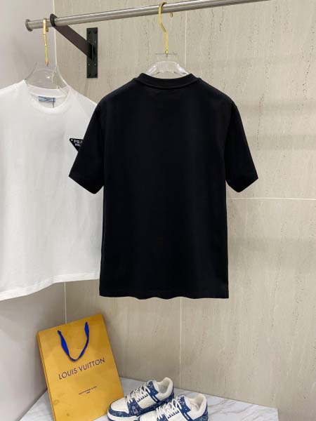 2025年4月3日入荷新作PRADA半袖 Tシャツ高級品/LD工場