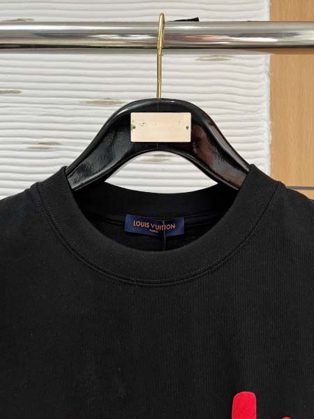 2025年4月3日入荷新作Louis Vuitton半袖 Tシャツ高級品/LD工場