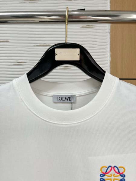 2025年4月3日入荷新作loewe半袖 Tシャツ高級品/LD工場