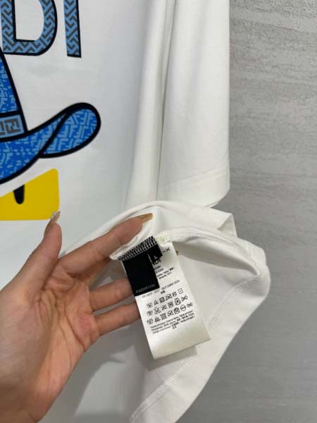 2025年4月4日入荷新作Fendi半袖 Tシャツ高級品/LD工場