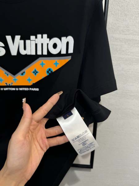 2025年4月4日入荷新作Louis Vuitton半袖 Tシャツ高級品/LD工場