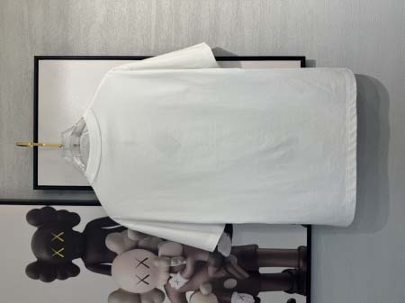 2025年4月4日入荷新作Prada半袖 Tシャツ高級品/LD工場