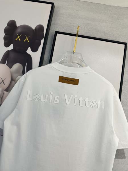 2025年4月4日入荷新作Louis Vuitton半袖 Tシャツ高級品/LD工場