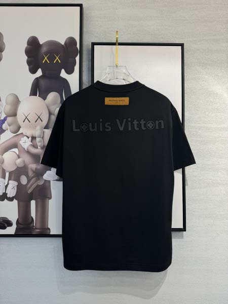 2025年4月4日入荷新作Louis Vuitton半袖 Tシャツ高級品/LD工場