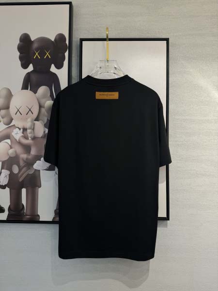2025年4月4日入荷新作Louis Vuitton半袖 Tシャツ高級品/LD工場