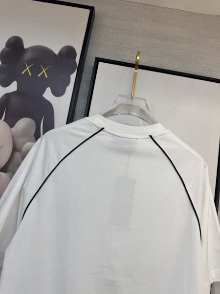 2025年4月4日入荷新作Gucci半袖 Tシャツ高級品/LD工場