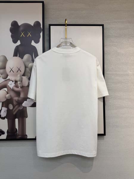 2025年4月4日入荷新作Balenciaga半袖 Tシャツ高級品/LD工場