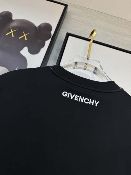 2025年4月4日入荷新作GIVENCHY 半袖 Tシャツ高級品/LD工場
