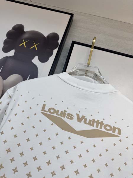 2025年4月4日入荷新作Louis Vuitton半袖 Tシャツ高級品/LD工場