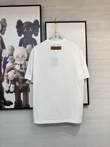 2025年4月4日入荷新作Louis Vuitton半袖 Tシャツ高級品/LD工場