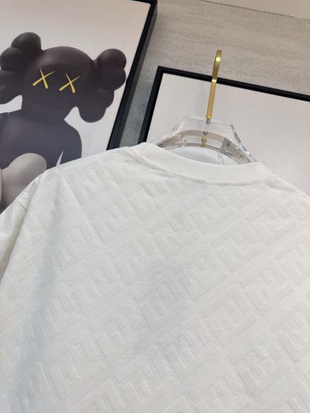 2025年4月4日入荷新作Fendi半袖 Tシャツ高級品/LD工場
