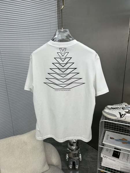 2025年4月4日入荷新作Louis Vuitton半袖 Tシャツ高級品/LD工場