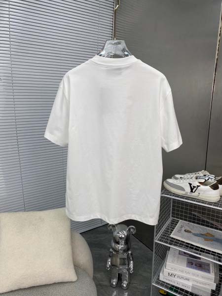 2025年4月4日入荷新作GUCCI半袖 Tシャツ高級品/LD工場