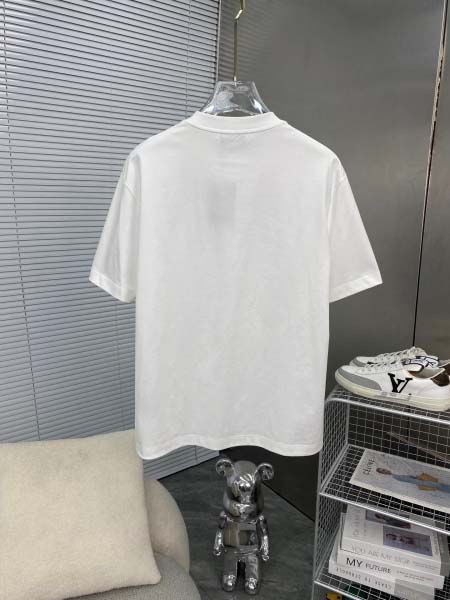 2025年4月4日入荷新作BALENCIAGA半袖 Tシャツ高級品/LD工場