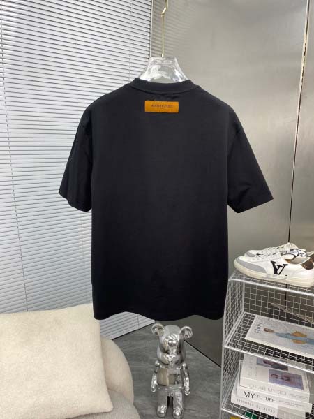 2025年4月4日入荷新作Louis Vuitton半袖 Tシャツ高級品/LD工場