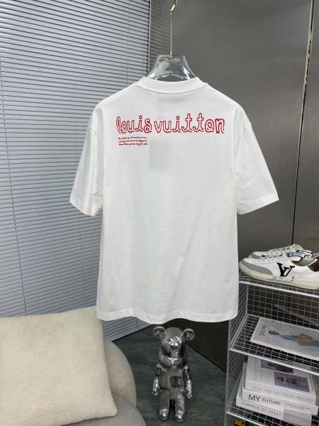 2025年4月4日入荷新作Louis Vuitton半袖 Tシャツ高級品/LD工場