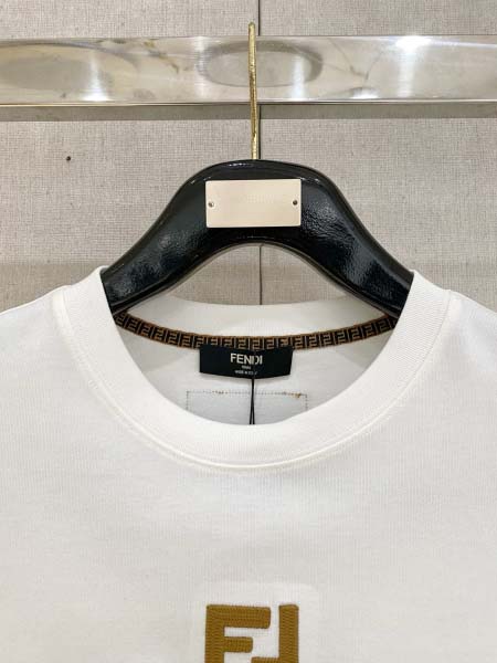 2025年4月4日入荷新作Fendi半袖 Tシャツ高級品/LD工場