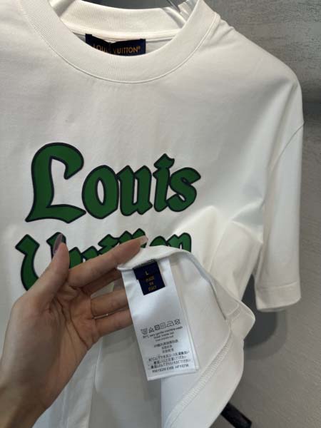 2025年4月4日入荷新作Louis Vuitton半袖 Tシャツ高級品/LD工場