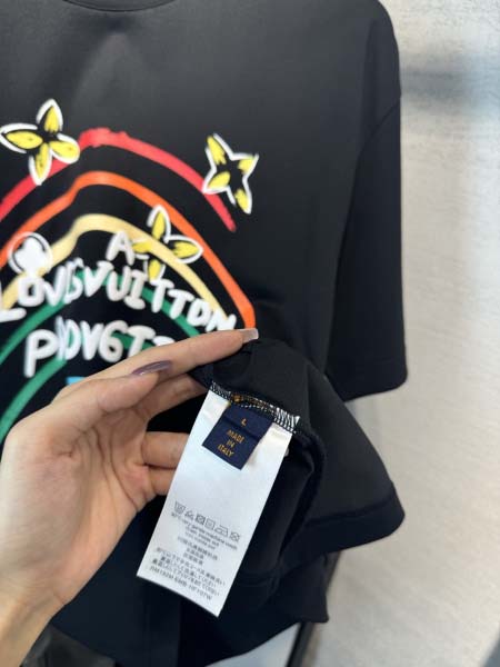 2025年4月4日入荷新作Louis Vuitton半袖 Tシャツ高級品/LD工場