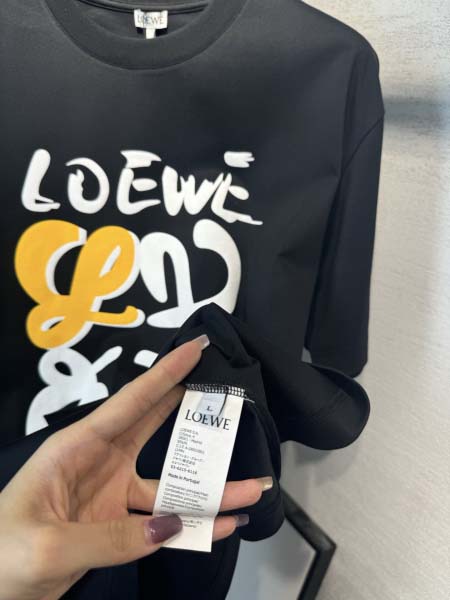 2025年4月4日入荷新作loewe半袖 Tシャツ高級品/LD工場