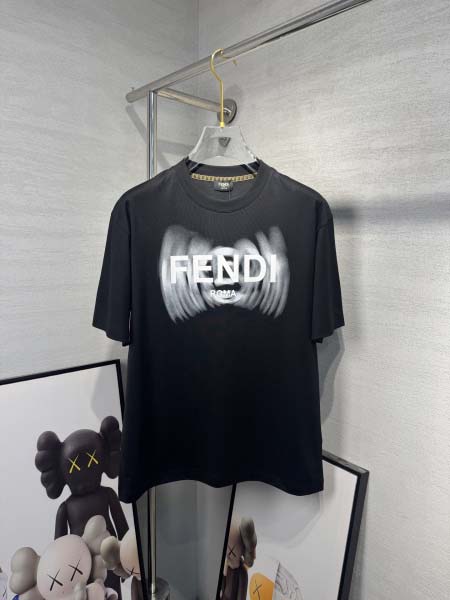 2025年4月4日入荷新作Fendi半袖 Tシャツ高級品/LD工場