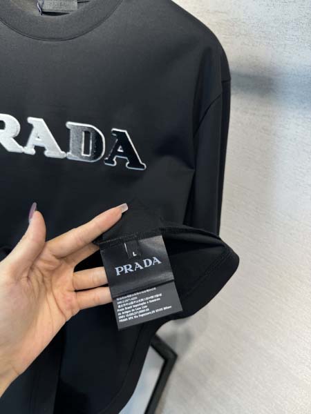 2025年4月4日入荷新作Prada半袖 Tシャツ高級品/LD工場