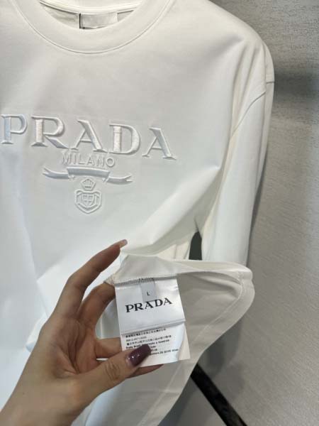 2025年4月4日入荷新作Prada半袖 Tシャツ高級品/LD工場