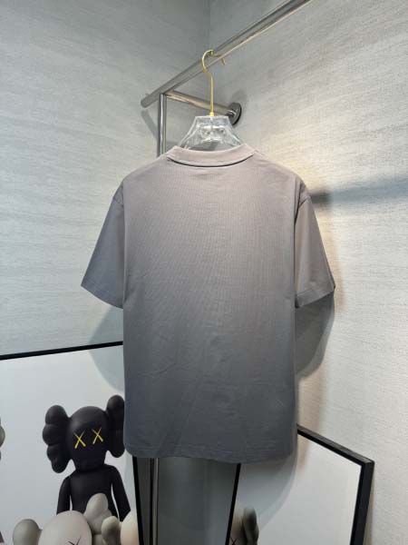2025年4月4日入荷新作Prada半袖 Tシャツ高級品/LD工場