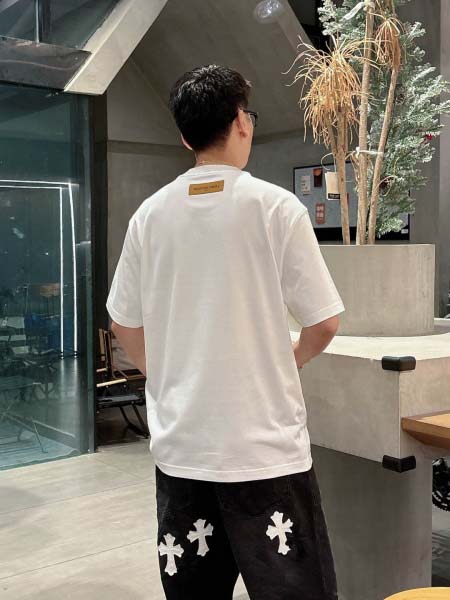 2025年4月4日入荷新作Louis Vuitton半袖 Tシャツ高級品/LD工場