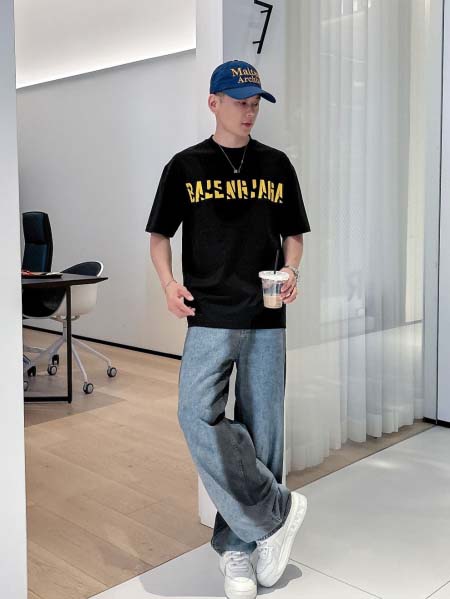 2025年4月4日入荷新作Balenciaga半袖 Tシャツ高級品/LD工場