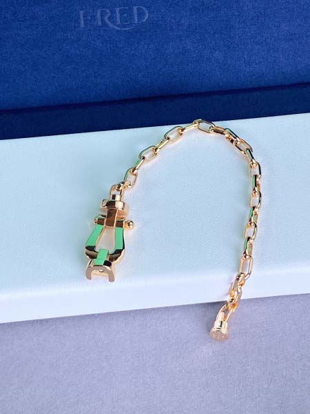 2025年4月4日入荷新品Fredブレスレットギフト/誕生日/記念品/アクセサリーxin工場