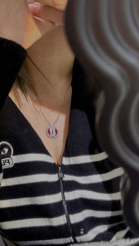 2025年4月4日入荷新品FRedネックレスギフト/誕生日/記念品/アクセサリーxin工場