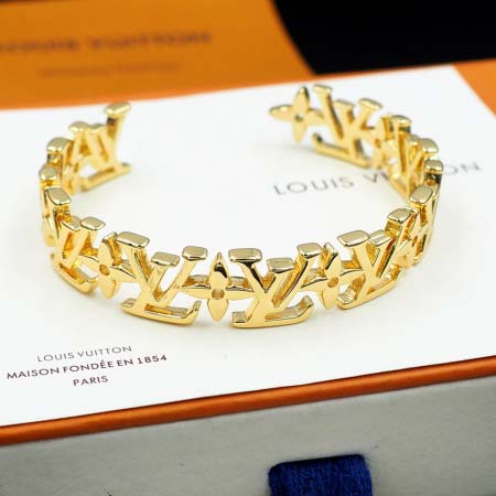 2025年4月4日入荷新品Louis Vuitton腕輪/ブレスレットギフト/誕生日/記念品/アクセサリーxin工場