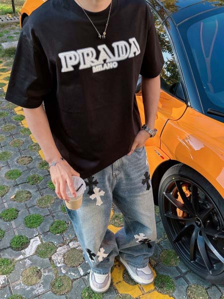 2025年4月6日入荷新作Prada半袖 Tシャツ高級品/LD工場