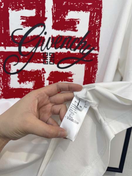 2025年4月6日入荷新作Givenchy半袖 Tシャツ高級品/LD工場