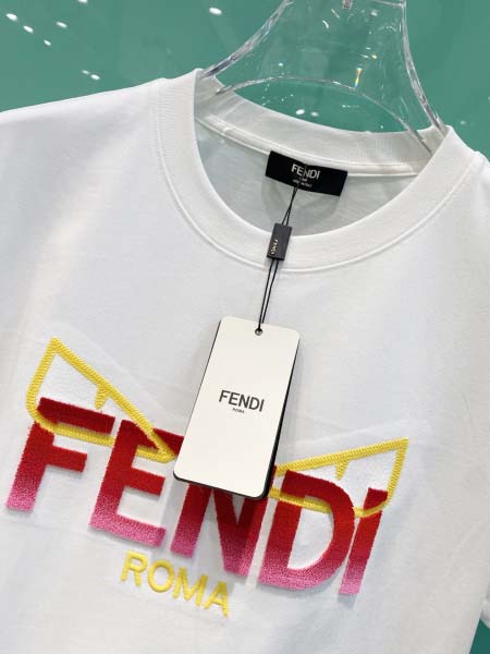 2025年4月6日入荷新作Fendi半袖 Tシャツ高級品/LD工場