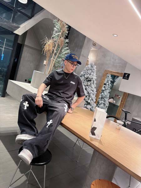 2025年4月6日入荷新作Gucci半袖 Tシャツ高級品/LD工場