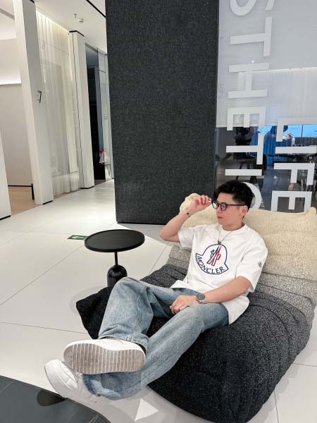 2025年4月6日入荷新作Moncler半袖 Tシャツ高級品/LD工場