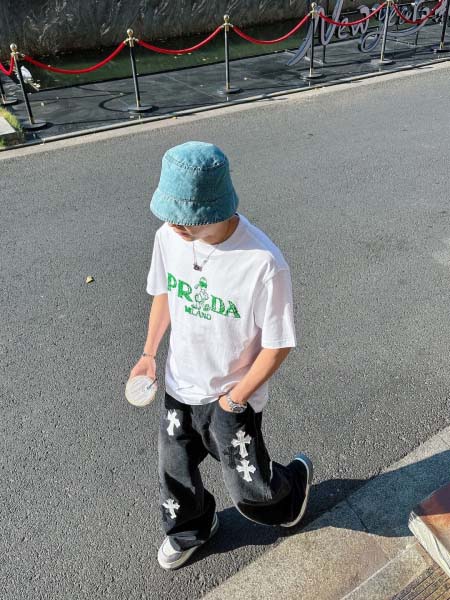 2025年4月6日入荷新作Prada半袖 Tシャツ高級品/LD工場